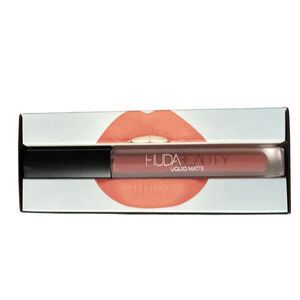 New Huda Beauty Pink Matte Lipstick in "Perfectionist"